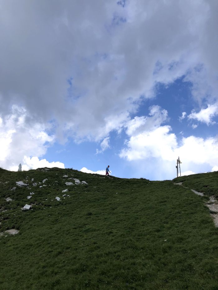 Am Zochenpass bei aufziehendem Gewitter