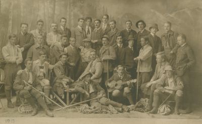 AAVI-Aktivitas-1913-klein.jpg